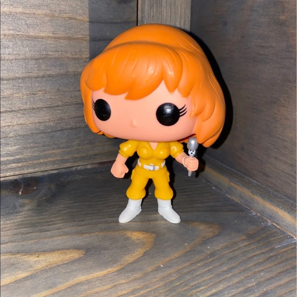 Funko pop TMT April O’Neil #140